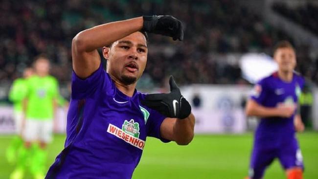 的平均篮板 的平均篮板